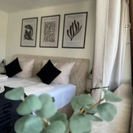 Rheinloft - Balkon & Parkplatz 